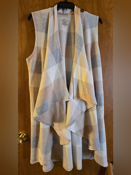Cuddl Duds Sweaters - CuddlebDuds Cozy Plaid Open-Front Sleeveless Sweater Vest 2x, 3x